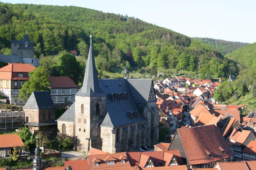 Hotel Garni Weisses Ross Stolberg  Екстер'єр фото