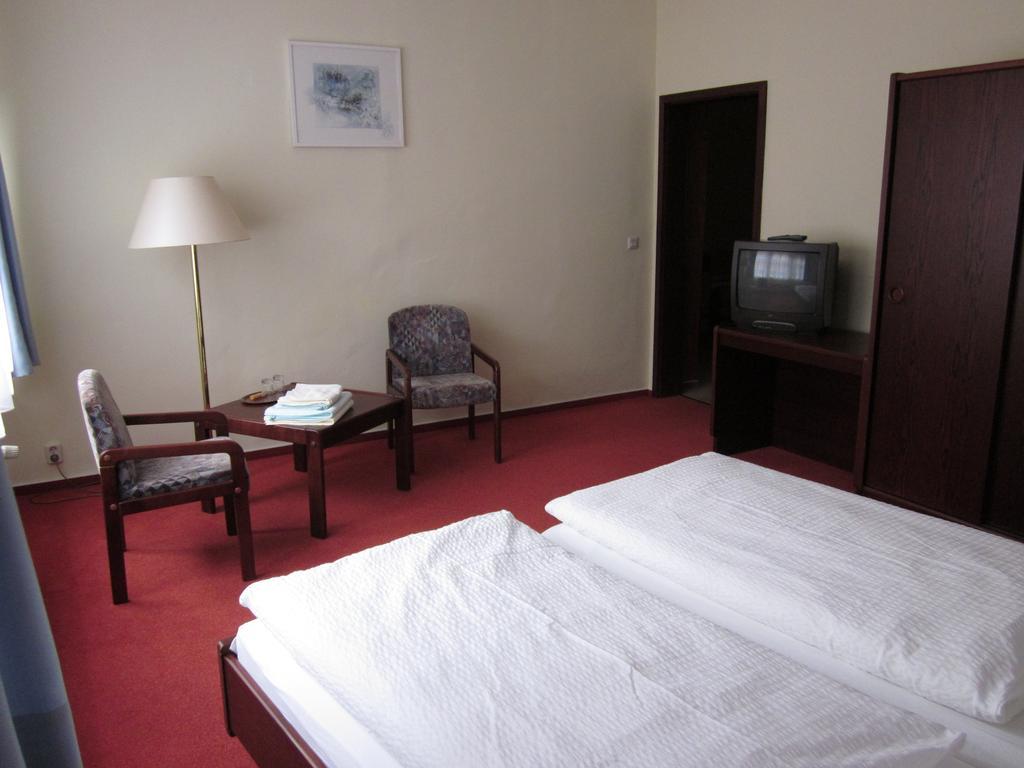 Hotel Garni Weisses Ross Stolberg  Номер фото