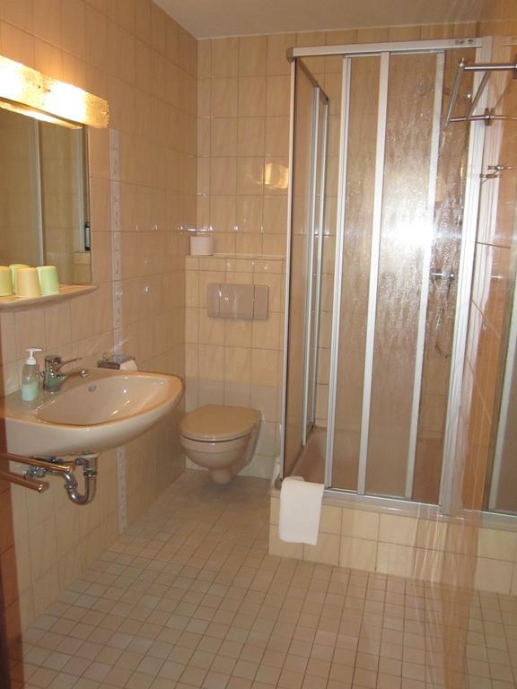 Hotel Garni Weisses Ross Stolberg  Номер фото