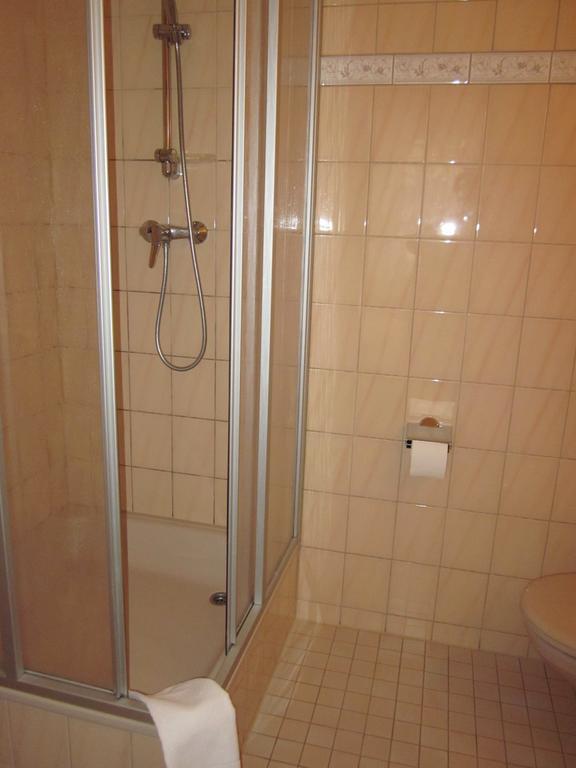 Hotel Garni Weisses Ross Stolberg  Номер фото